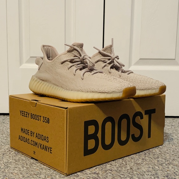 Yeezy Other - ⭐️Host Pick 12x⭐️ Adidas Yeezy 350 v2 sesame